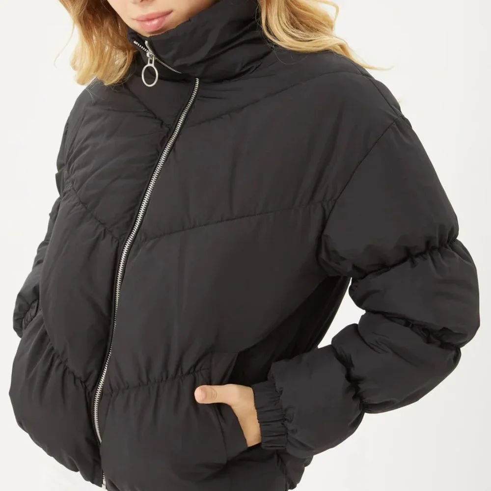 Love Tree Peyton Puffer Jacket - BLACK / Small / NWOT